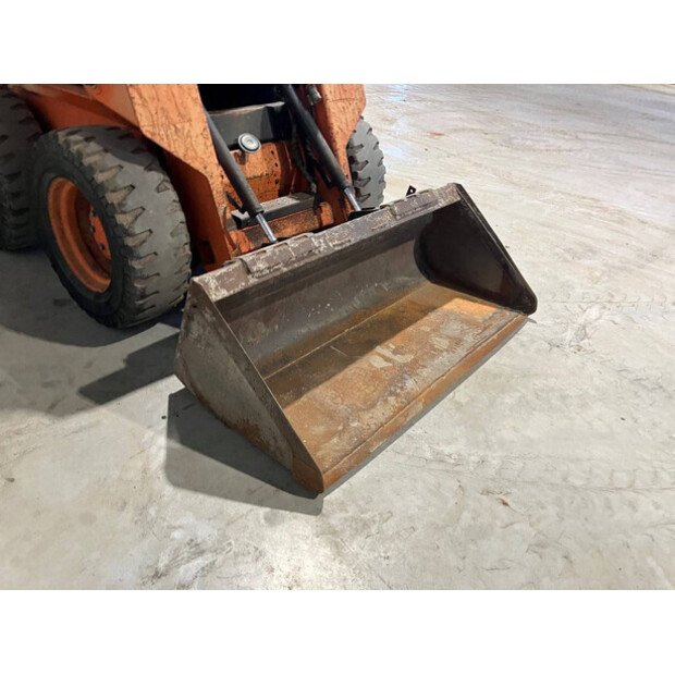 2003 فيات كوبيلكو SL40B-43183762