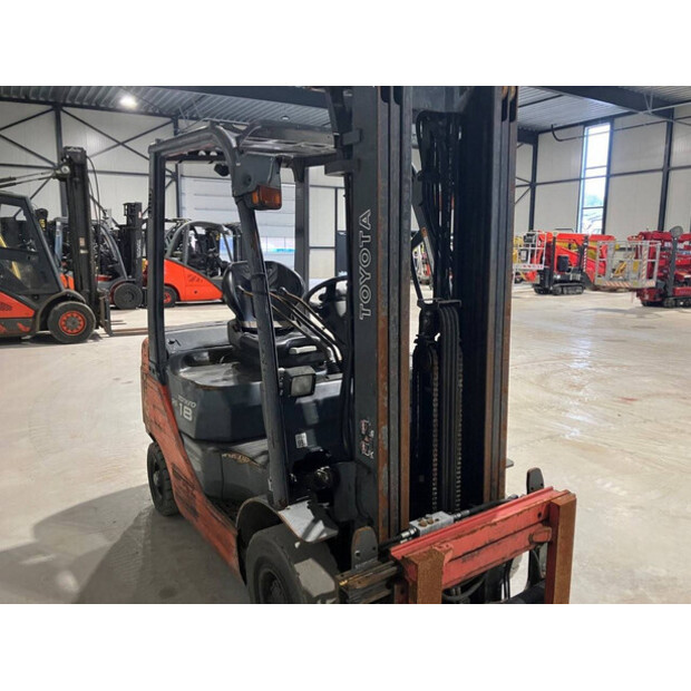 2011 Toyota 02-8FDF18-43183790