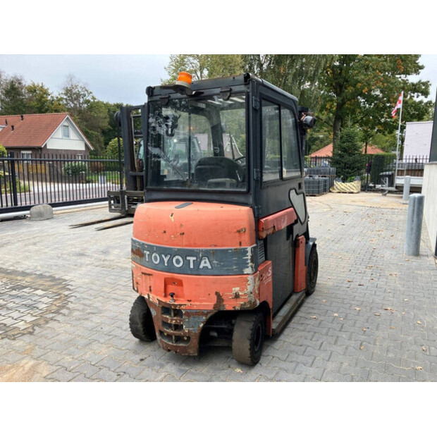 2008 Toyota 7FBMF30-43183855