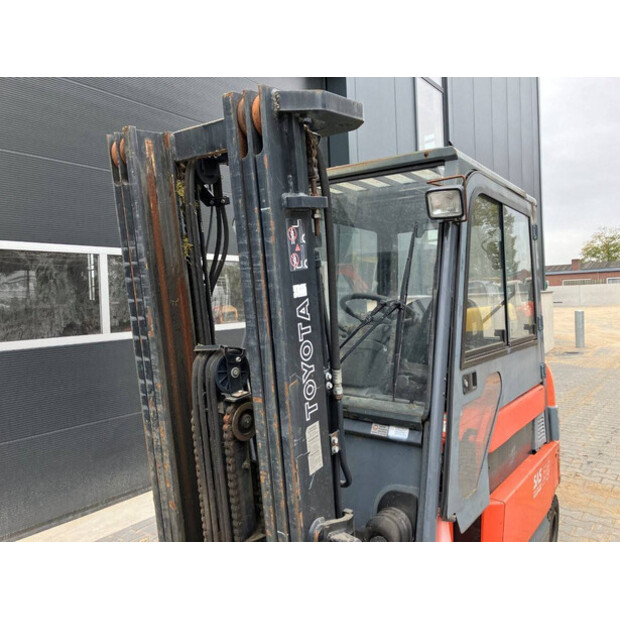 2008 Toyota 7FBMF30-43183858