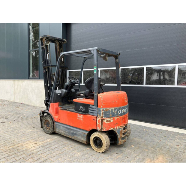 2009 Toyota 7FBMF30-43183865