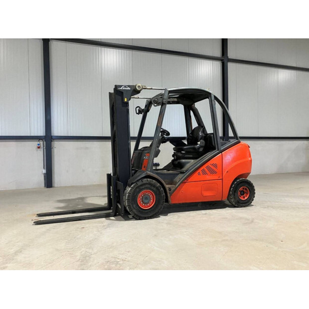 2010 Linde H30D-01-43183875
