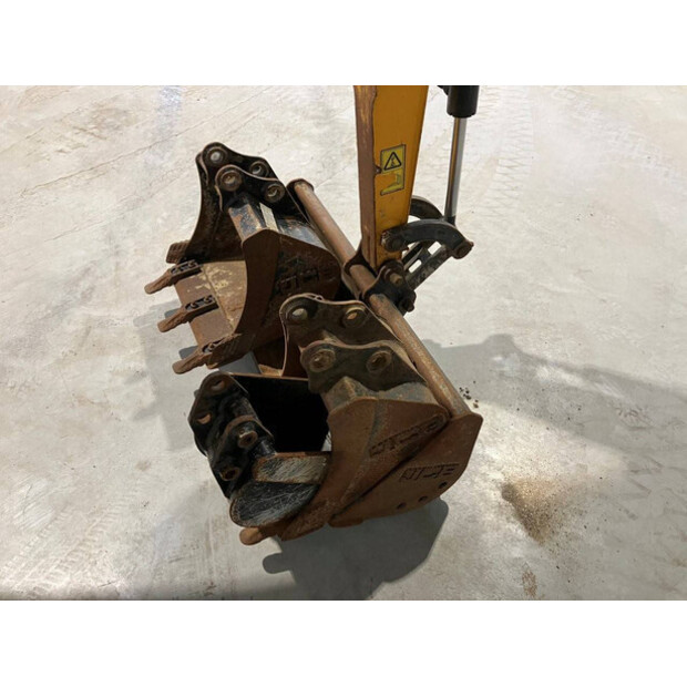 2020 JCB 16C-1 T3-43183908