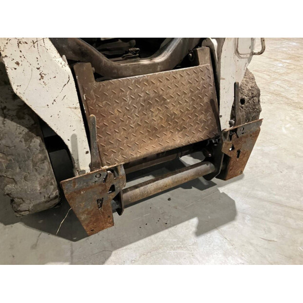 BOBCAT S590-43183985