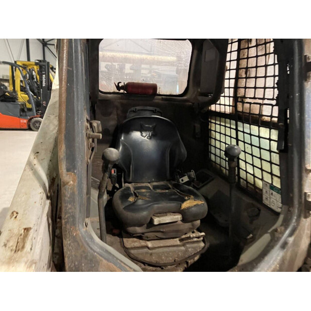 BOBCAT S590-43183986