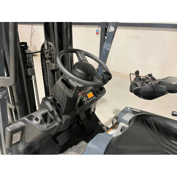 2017 Toyota 8FBM16T-43184002