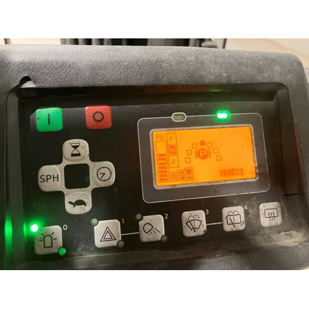 2017 Toyota 8FBM16T-43184003