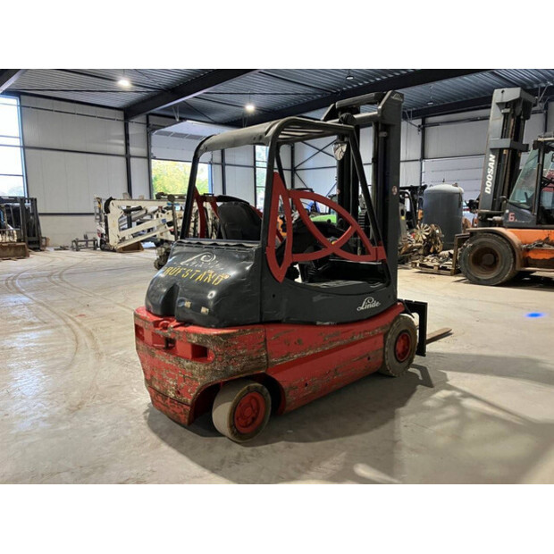 2005 Linde E30-02-43184025