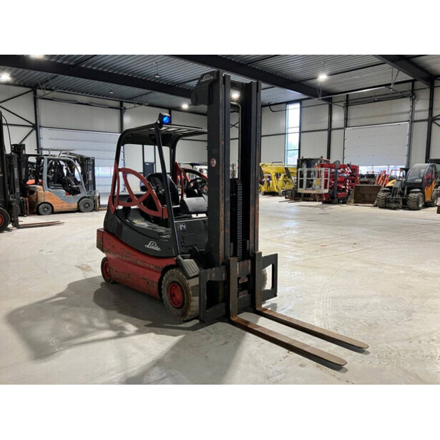 2005 Linde E30-02-43184026