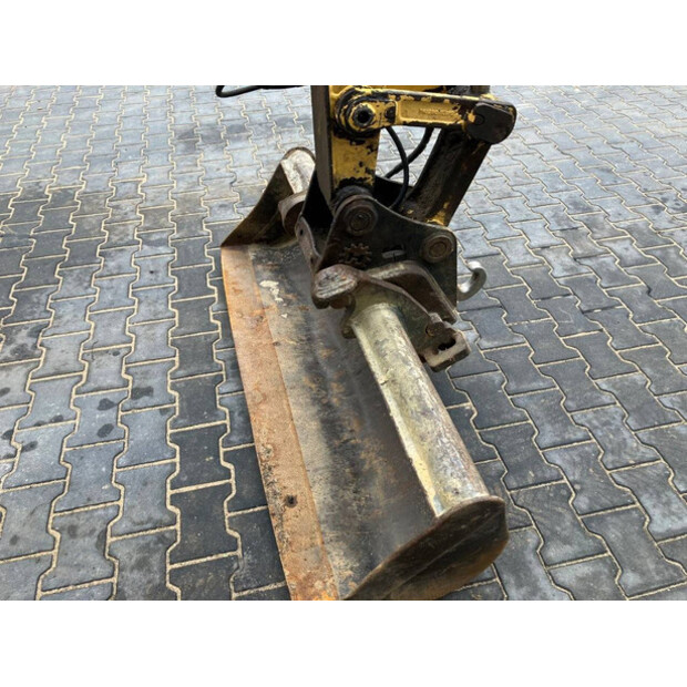 2008 New Holland E50.2C-43184156