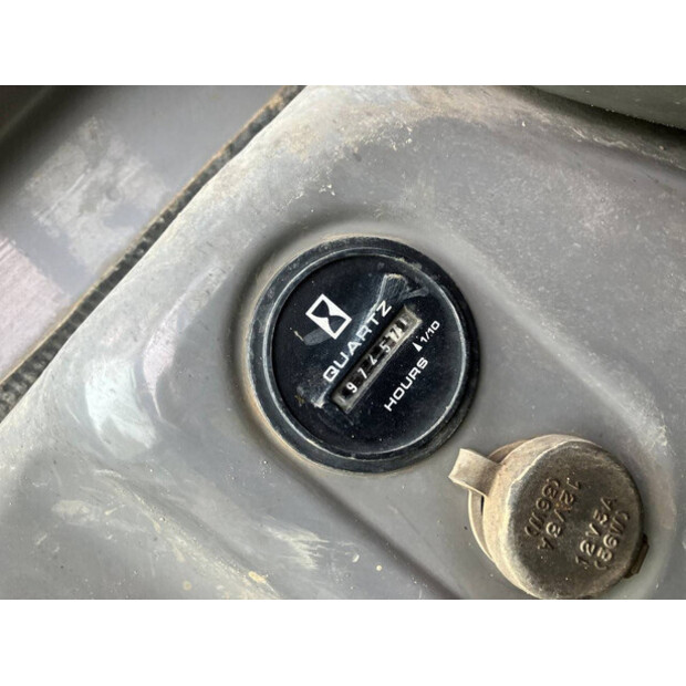 2008 New Holland E50.2C-43184164