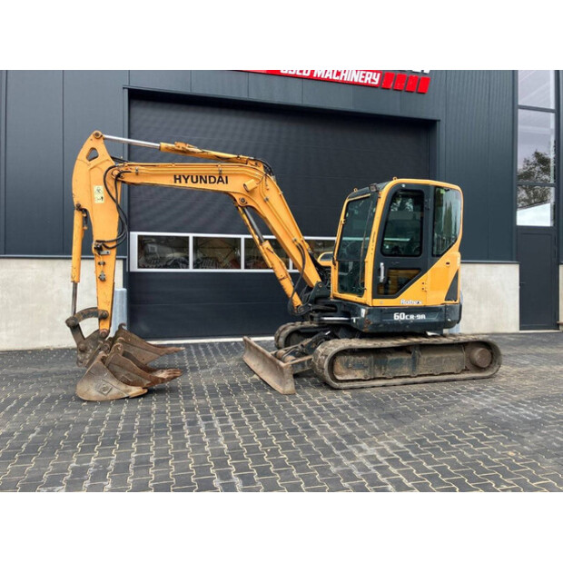 2015 Hyundai Robex 60CR-9A-43184166