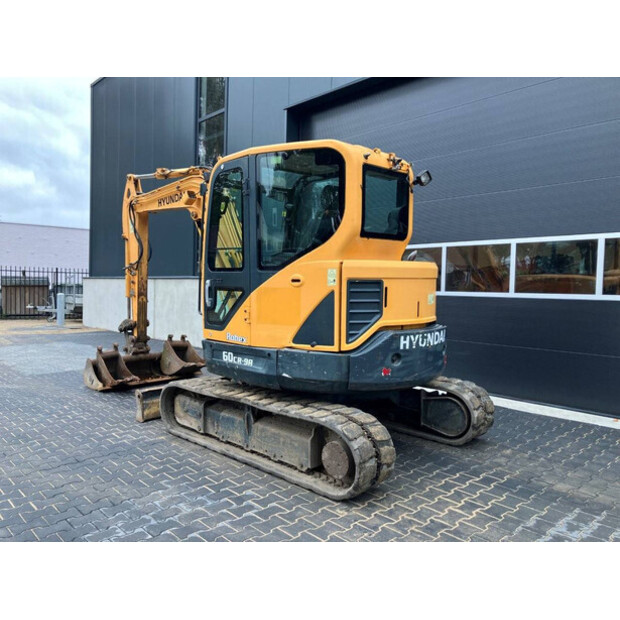 2015 Hyundai Robex 60CR-9A-43184168