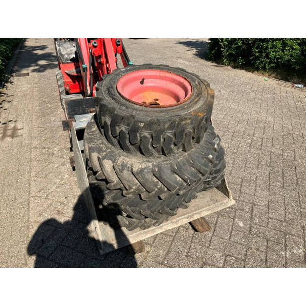 2003 فوكس F853H-43184243