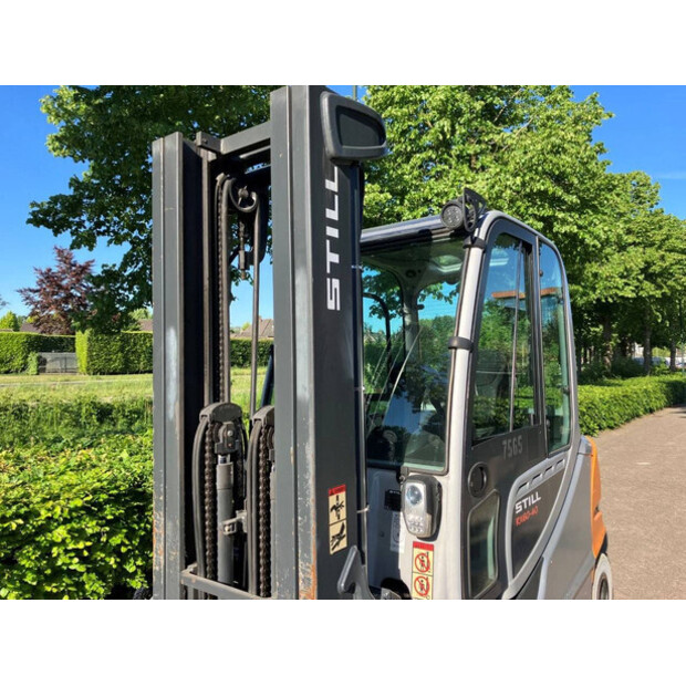 2018 Still RX60-40-43184259