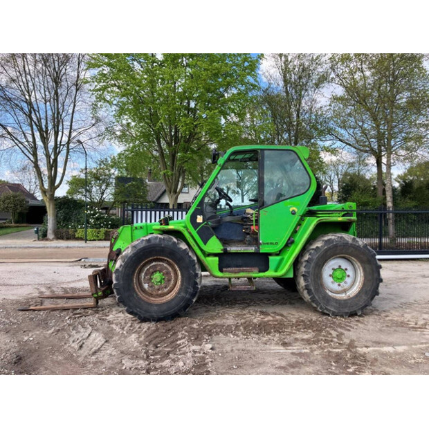 2004 ميرلو P33.7KT-43184318