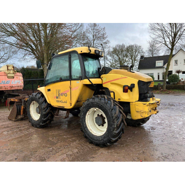 2003 نيو هولاند LM410-43184349