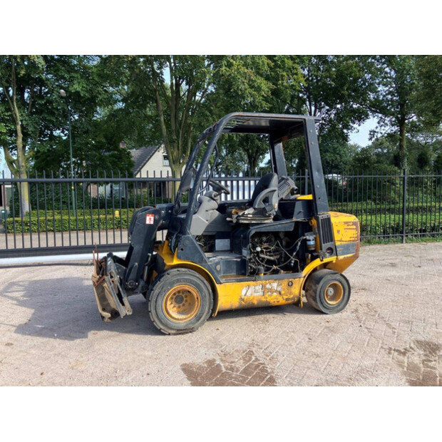 2004 جيه سي بي TLT2D-43184428