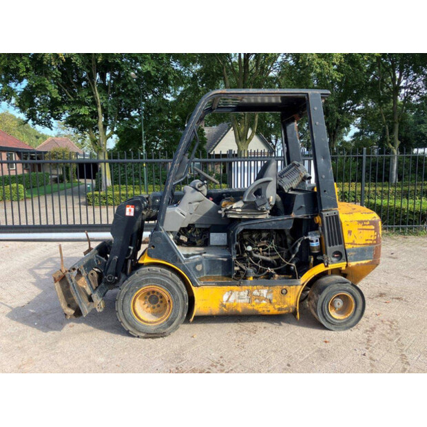 2004 جيه سي بي TLT2D-43184429