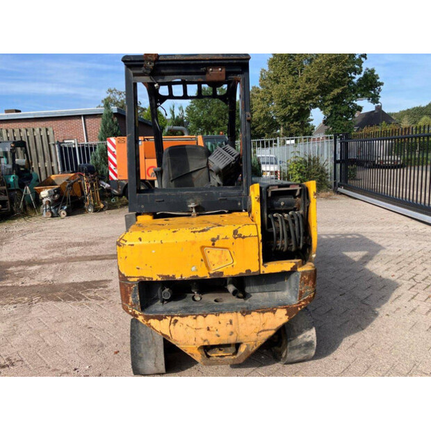 2004 جيه سي بي TLT2D-43184431