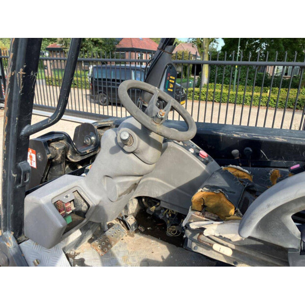 2004 جيه سي بي TLT2D-43184439