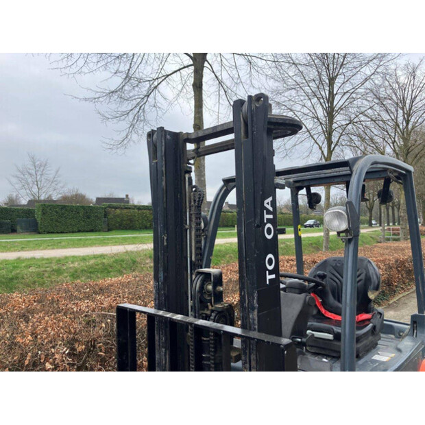 2017 تويوتا 8FBE20T-43184522