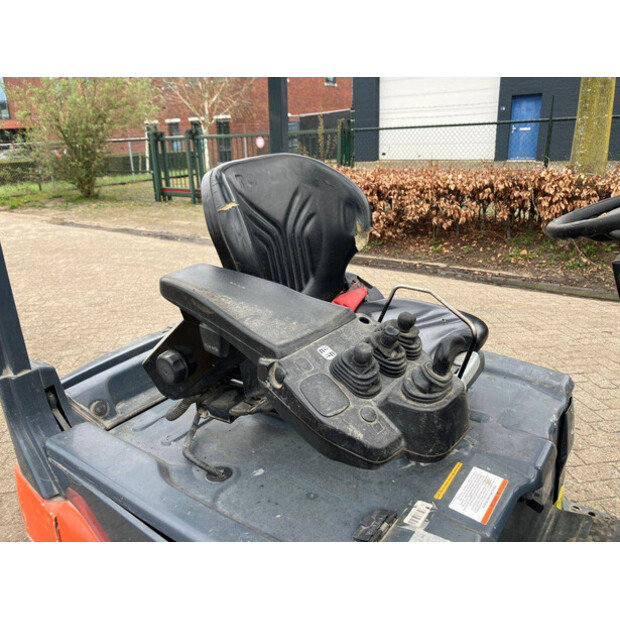 2017 تويوتا 8FBE20T-43184529