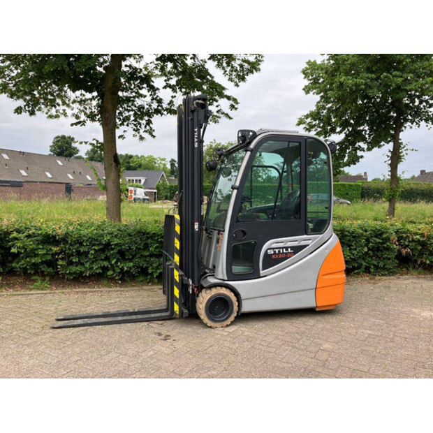 2017 Still R20-20-43184552