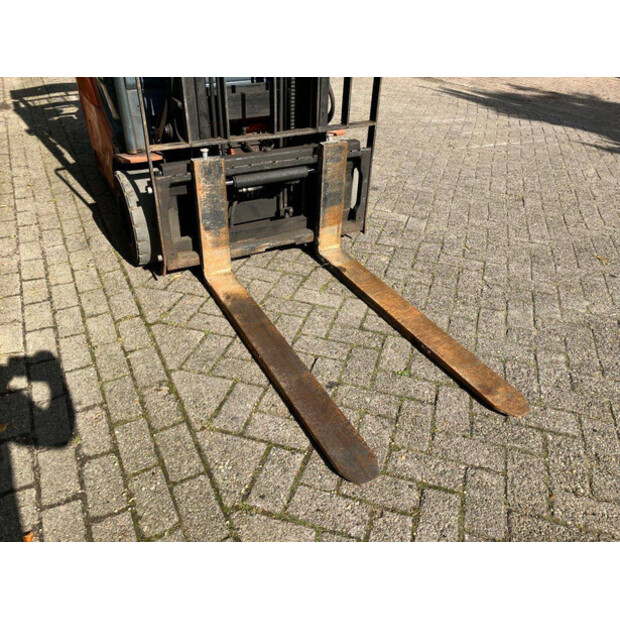 2016 تويوتا 8FBR20T-43184575