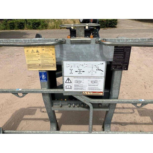 2016 جيه سي بي REP2-45JCB-43184710