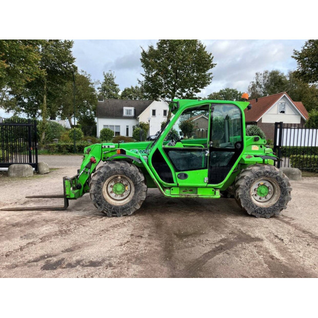 2010 ميرلو P32.6-43184736