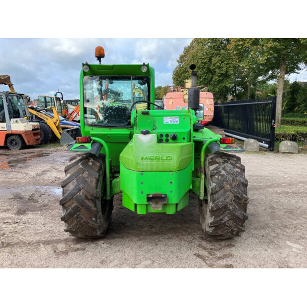 2010 ميرلو P32.6-43184738