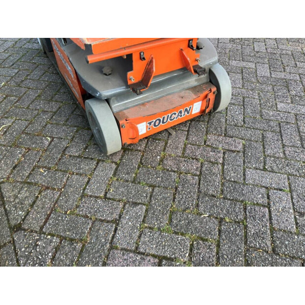 2015 جيه ال جي TOUCAN DUO-43184933