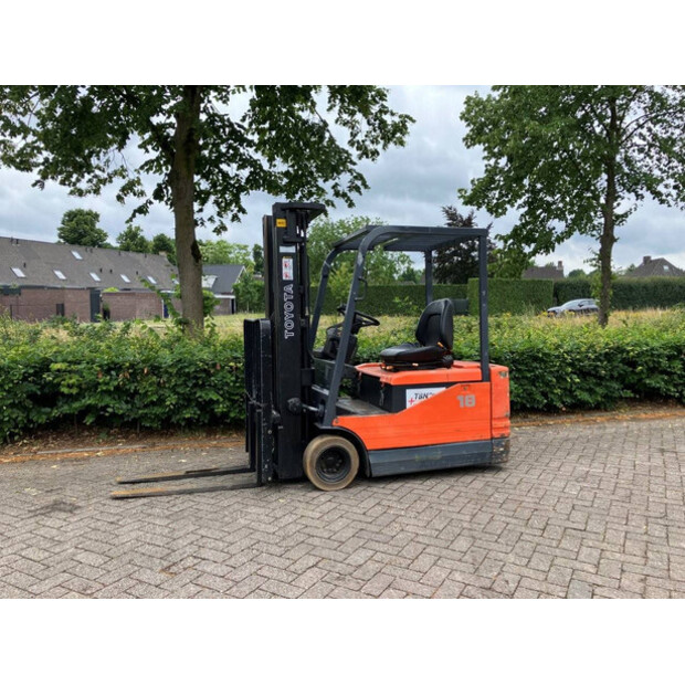 1996 Toyota 5FBE18-43185053