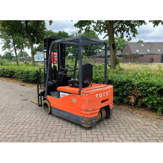 1996 Toyota 5FBE18-43185058