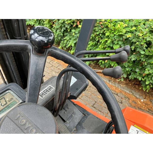 1996 Toyota 5FBE18-43185075