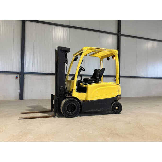 2017 Hyster J2.5XN-43185204