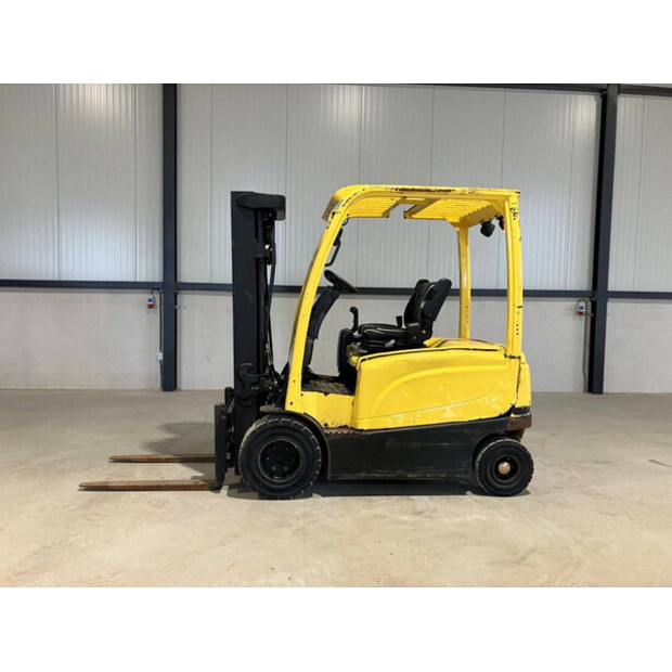 2017 Hyster J2.5XN-43185205