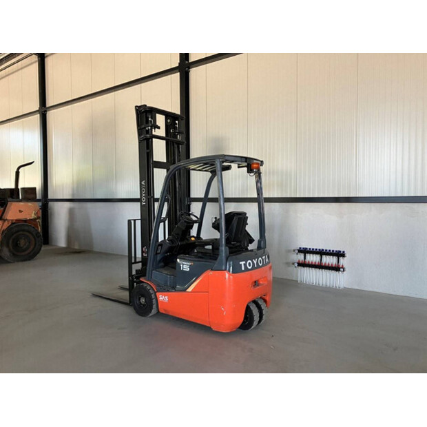 2017 Toyota 8FBE15T-43185426