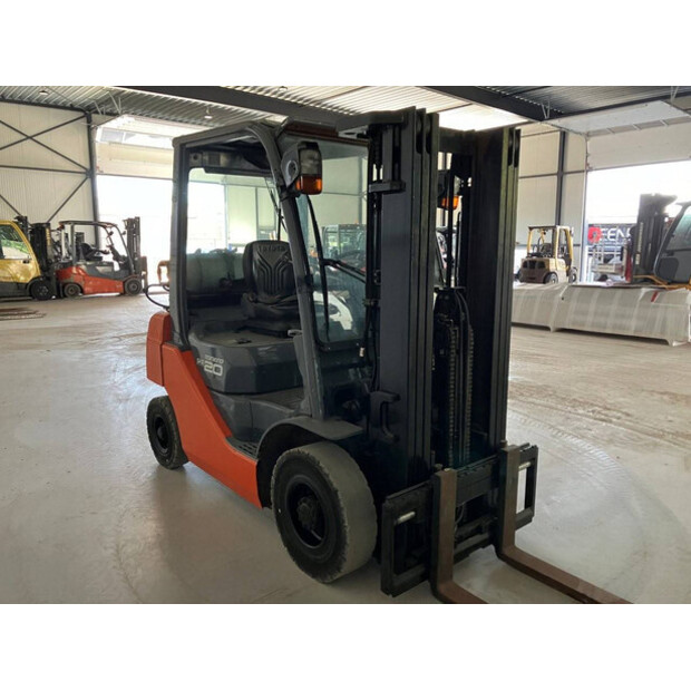 2013 Toyota 02-8FGF20-43185460