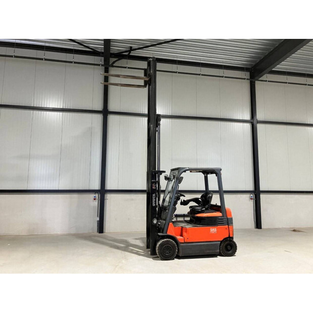 2011 تويوتا 7FBMF20-43185521