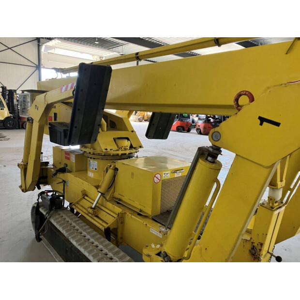 2013 تيوبن LEO 25T-43185571