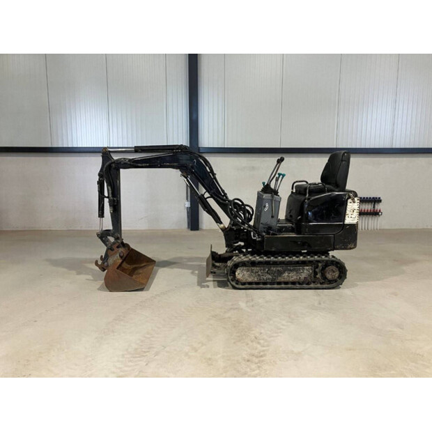 2002 TAKEUCHI TB108-43185583