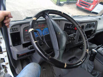 2006-renault-kerax-420-dci-1330818-43186198