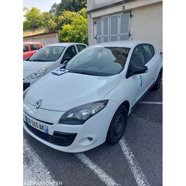2012 Renault Megane-43199791