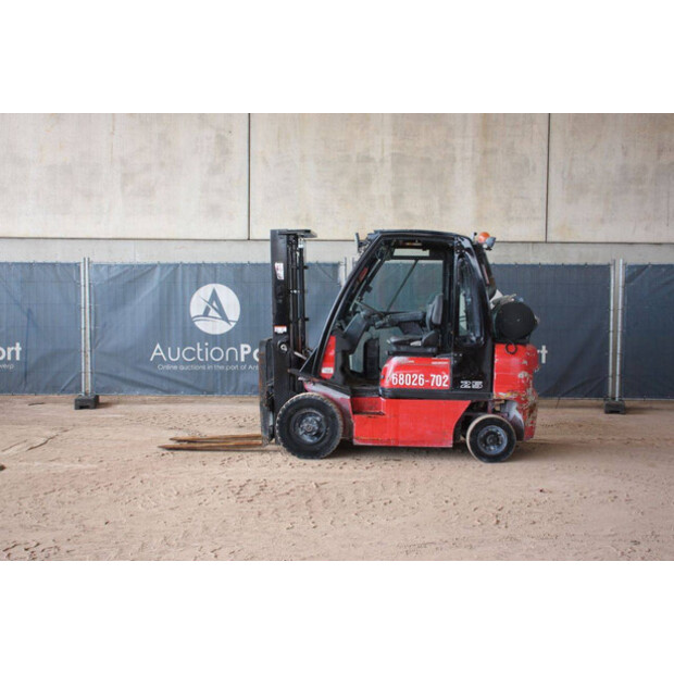 2015 نيسان 25-43199953