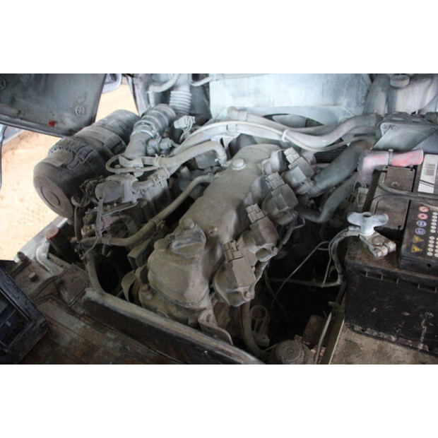 2015 نيسان 25-43199971