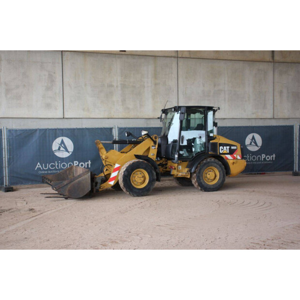 2011 كاتربيلر 906H-43200029