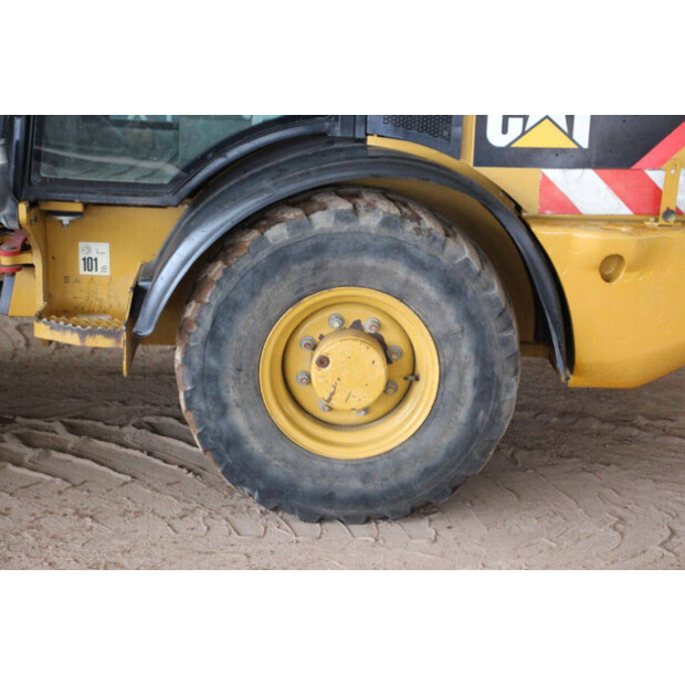 2011 كاتربيلر 906H-43200043