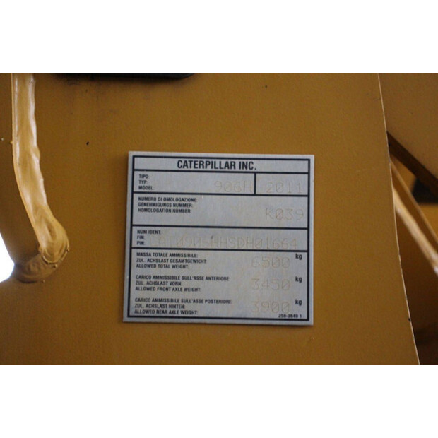 2011 كاتربيلر 906H-43200050